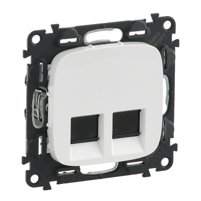 Legrand Valena ALLURE Белый Розетка комп(RJ45) 2-ая 6 кат UTP 753743 